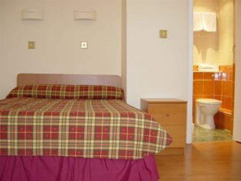 Prince William Hotel Λονδίνο Δωμάτιο φωτογραφία